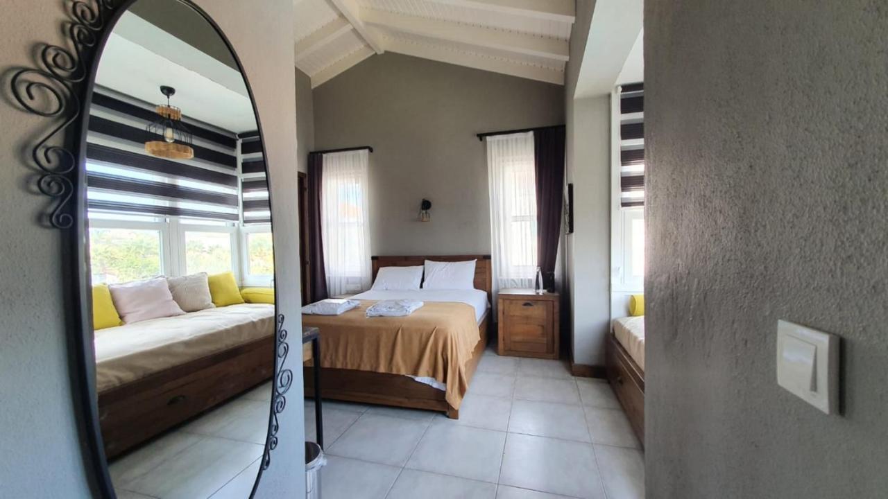 Signature Alacati Hotel Exterior photo